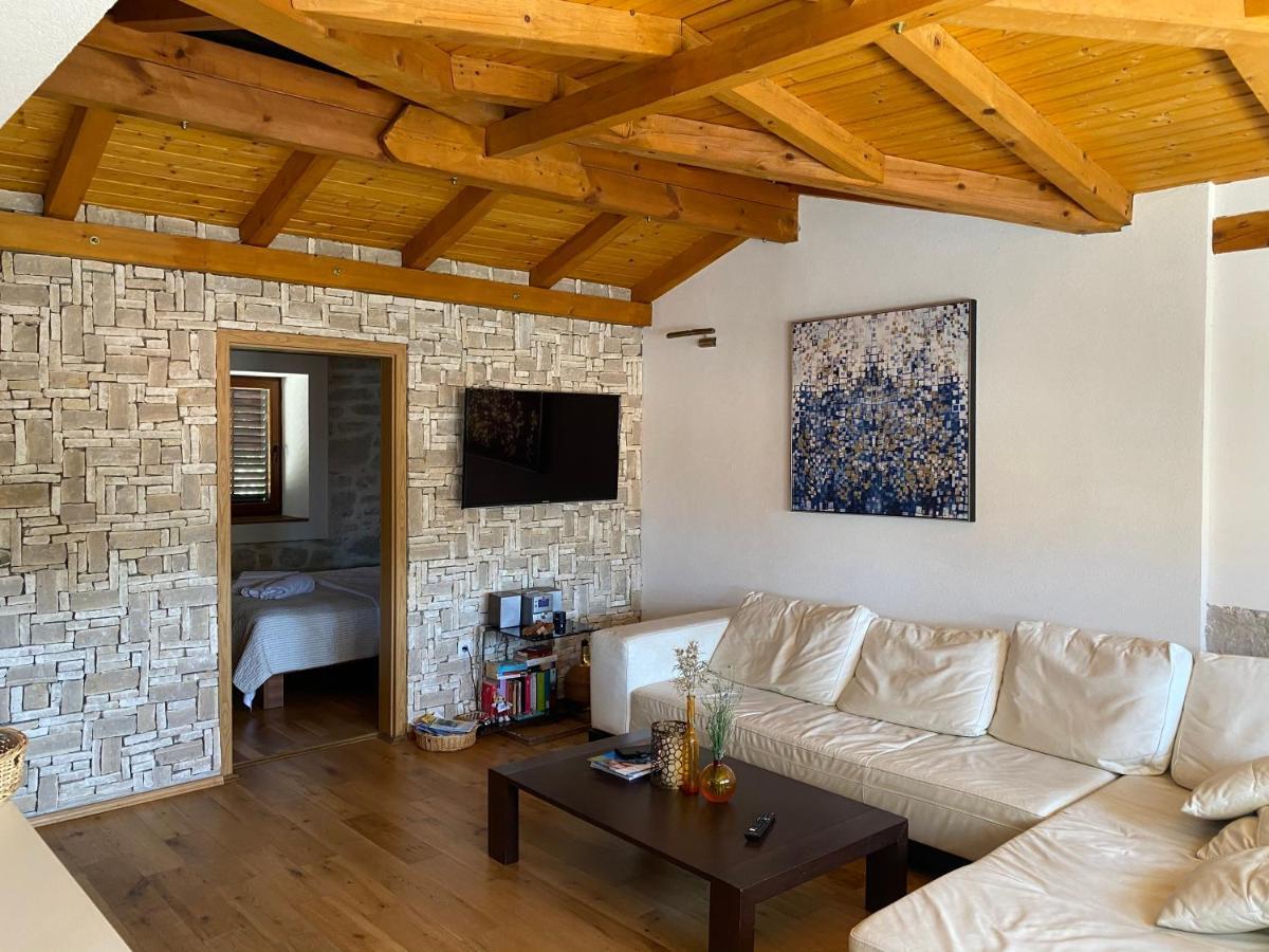 Villa Mediterranea Murter Exterior photo